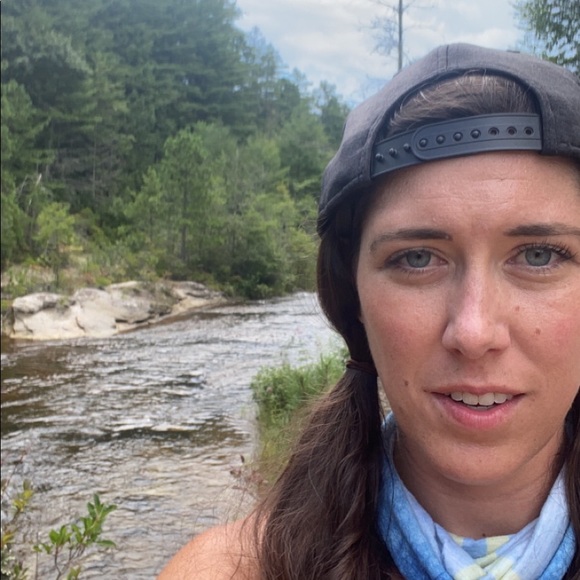 Meet your Posher, Katie - Picture 1 of 1